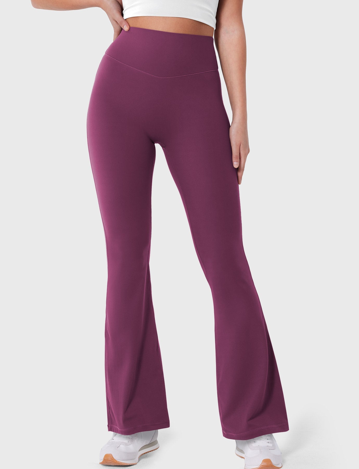 Yeoreo Bessli 28" Mini Flare Leggings