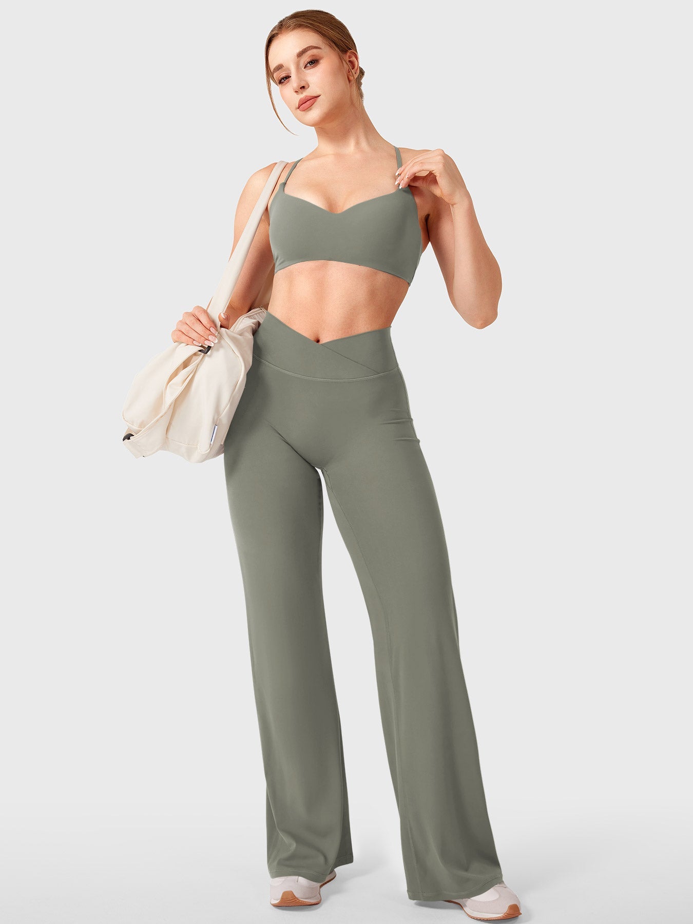 Yeoreo Eddiy 31.5" V-waistband Straight Leggings