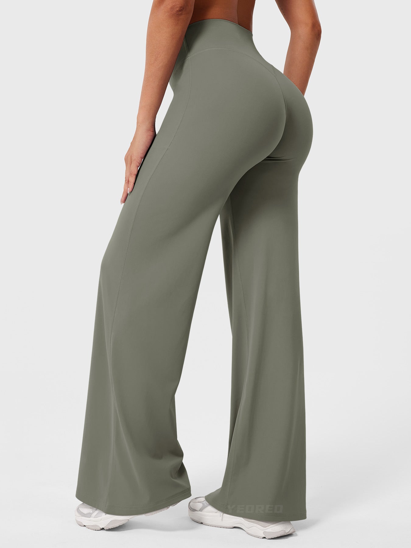 Yeoreo Eddiy 31.5" Straight Leg Leggings