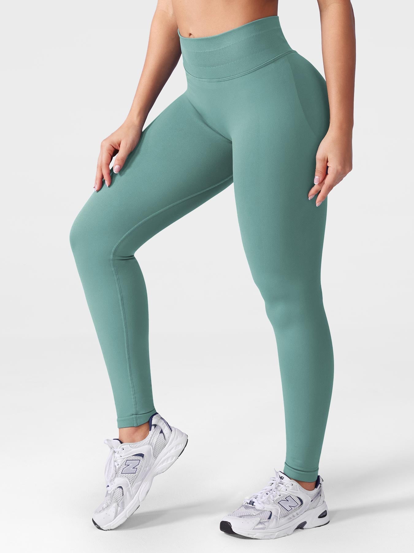 Yeoreo Eileen SoftHue Leggings