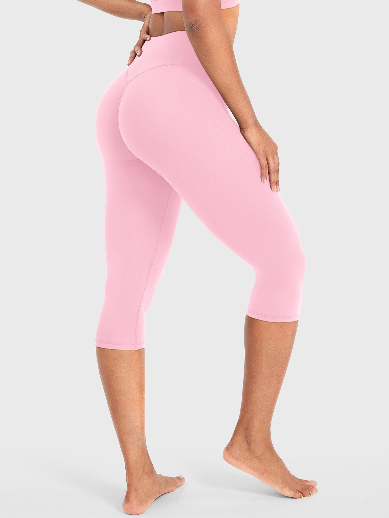 Yeoreo Nailly Capri Leggings