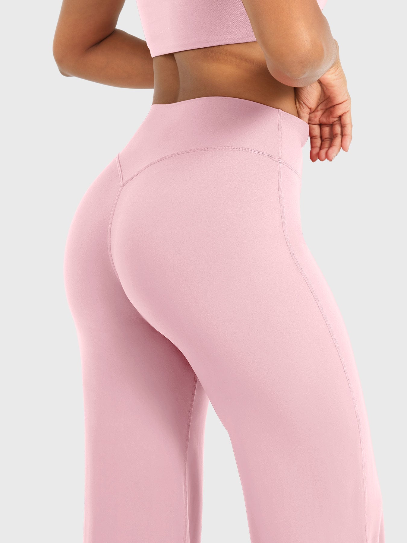 Yeoreo Eddiy 31.5" Straight Leg Leggings