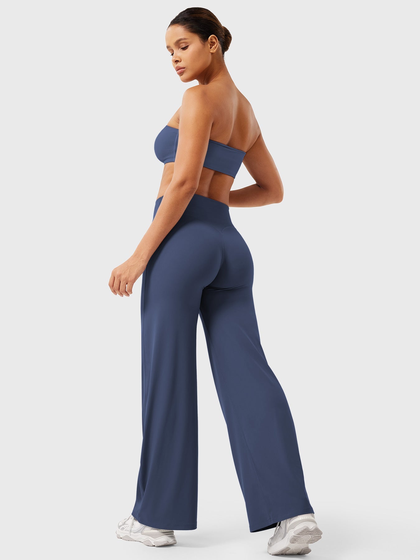 Yeoreo Eddiy 31.5" Straight Leg Leggings