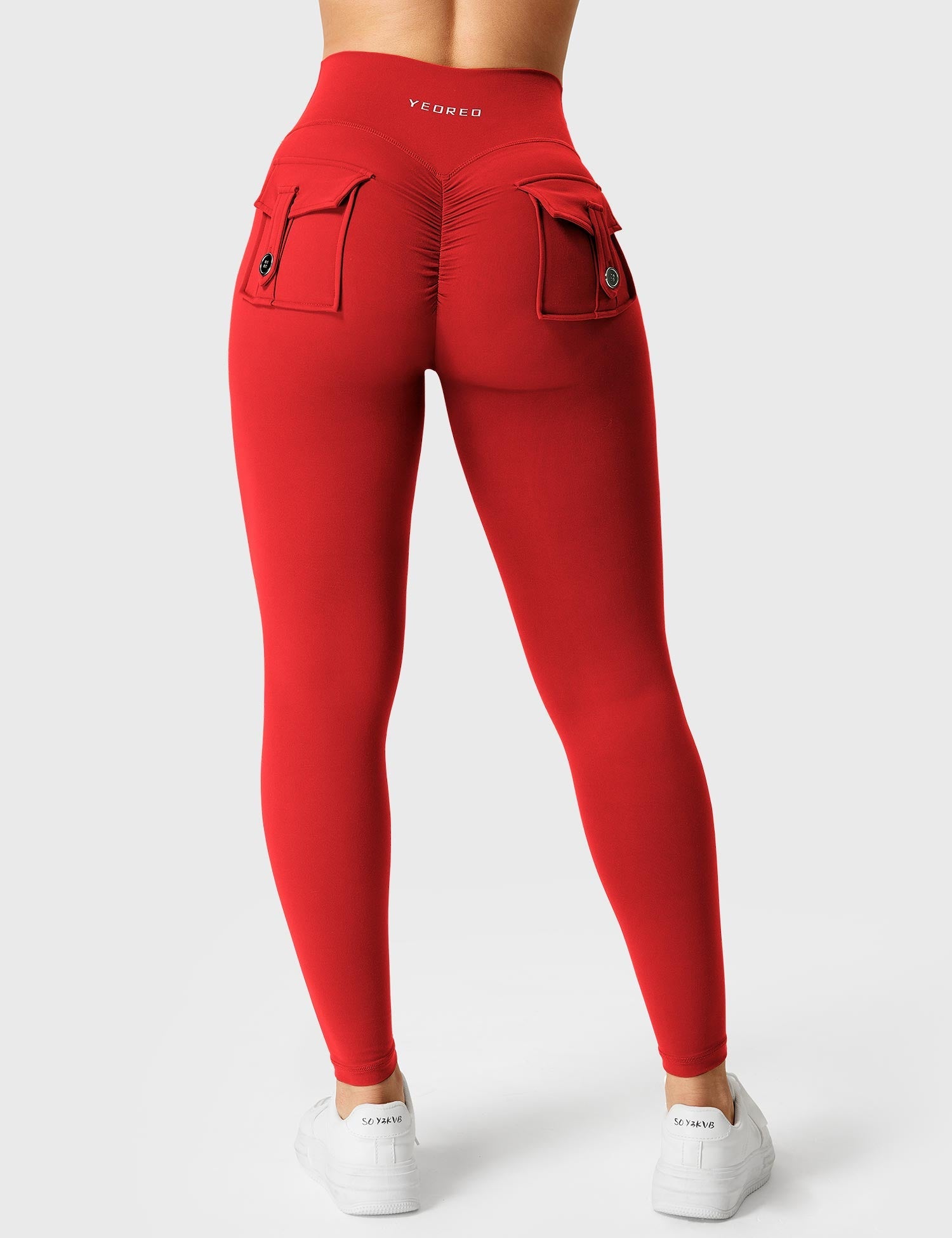 Yeoreo V-waistband Charm Leggings