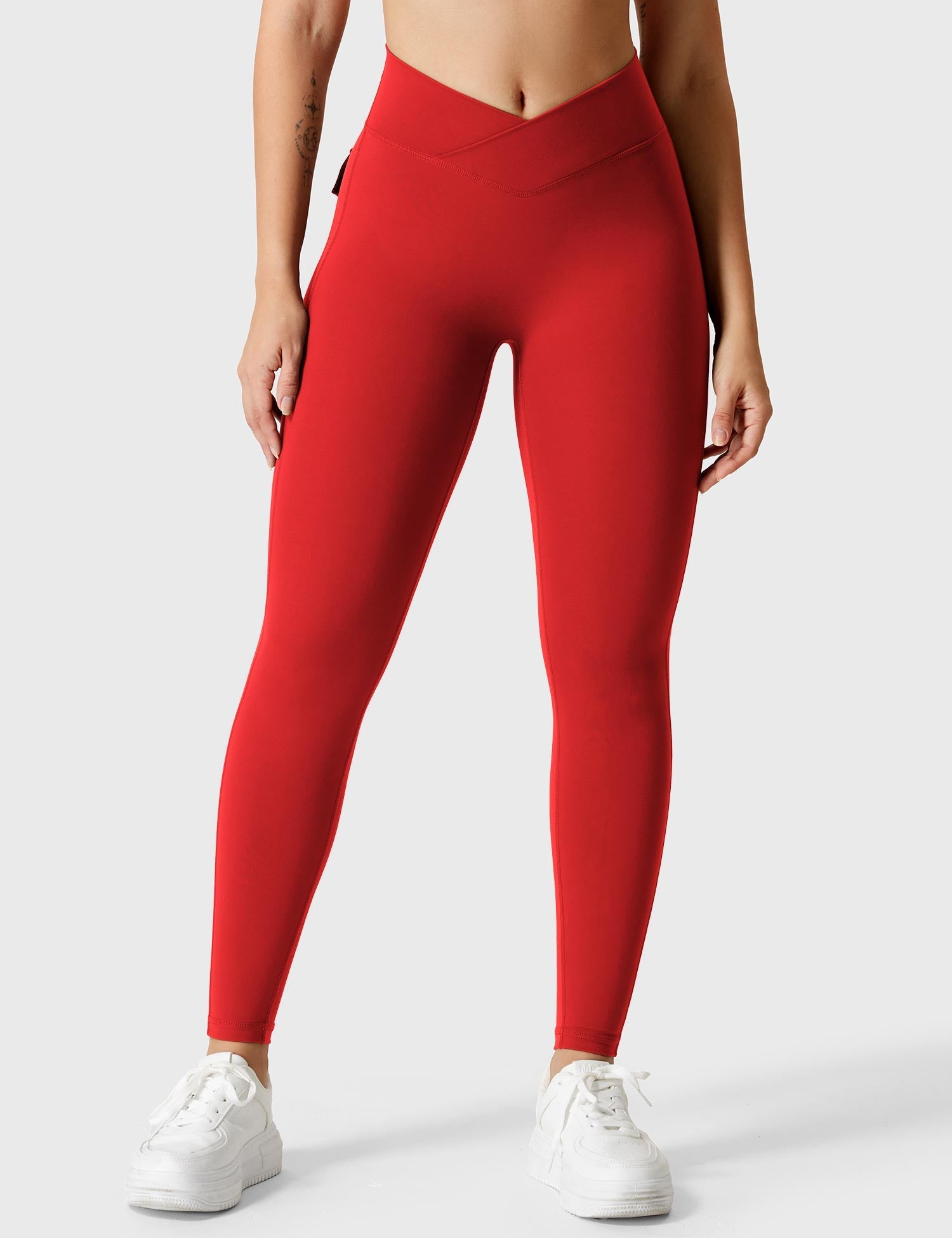 Yeoreo V-waistband Charm Leggings
