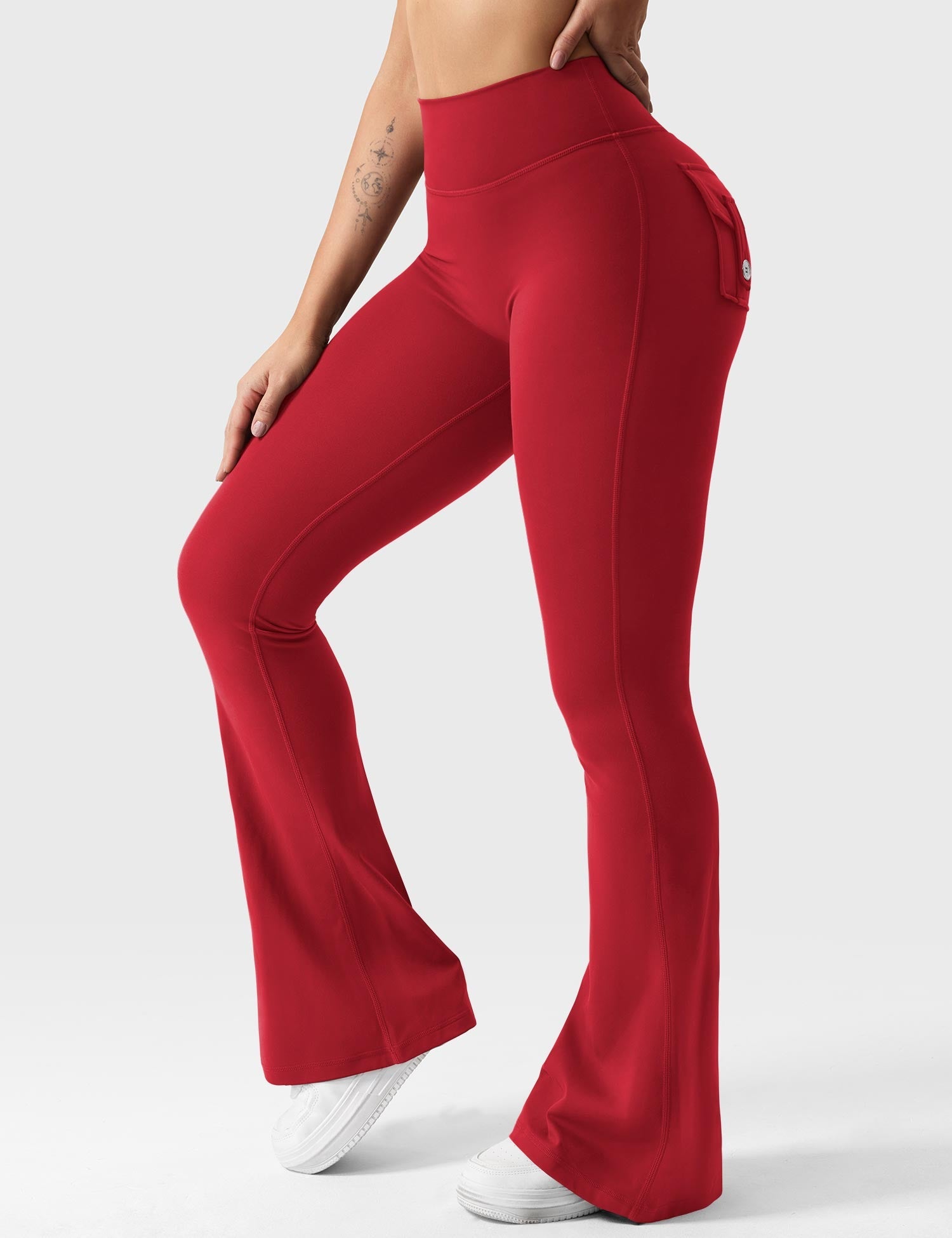 Yeoreo Brittany 30" Flared Leggings with Pockets