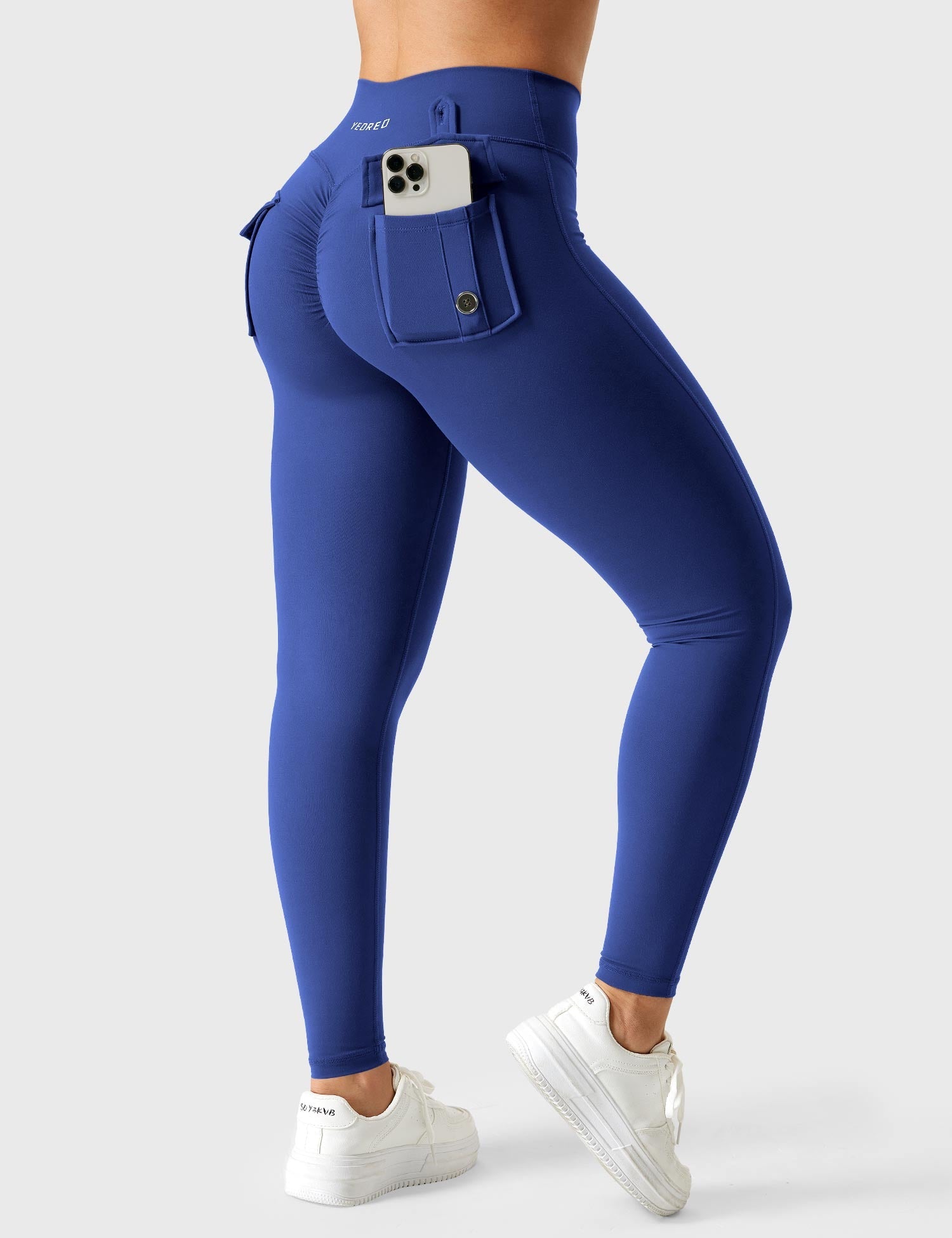 Yeoreo V-waistband Charm Leggings