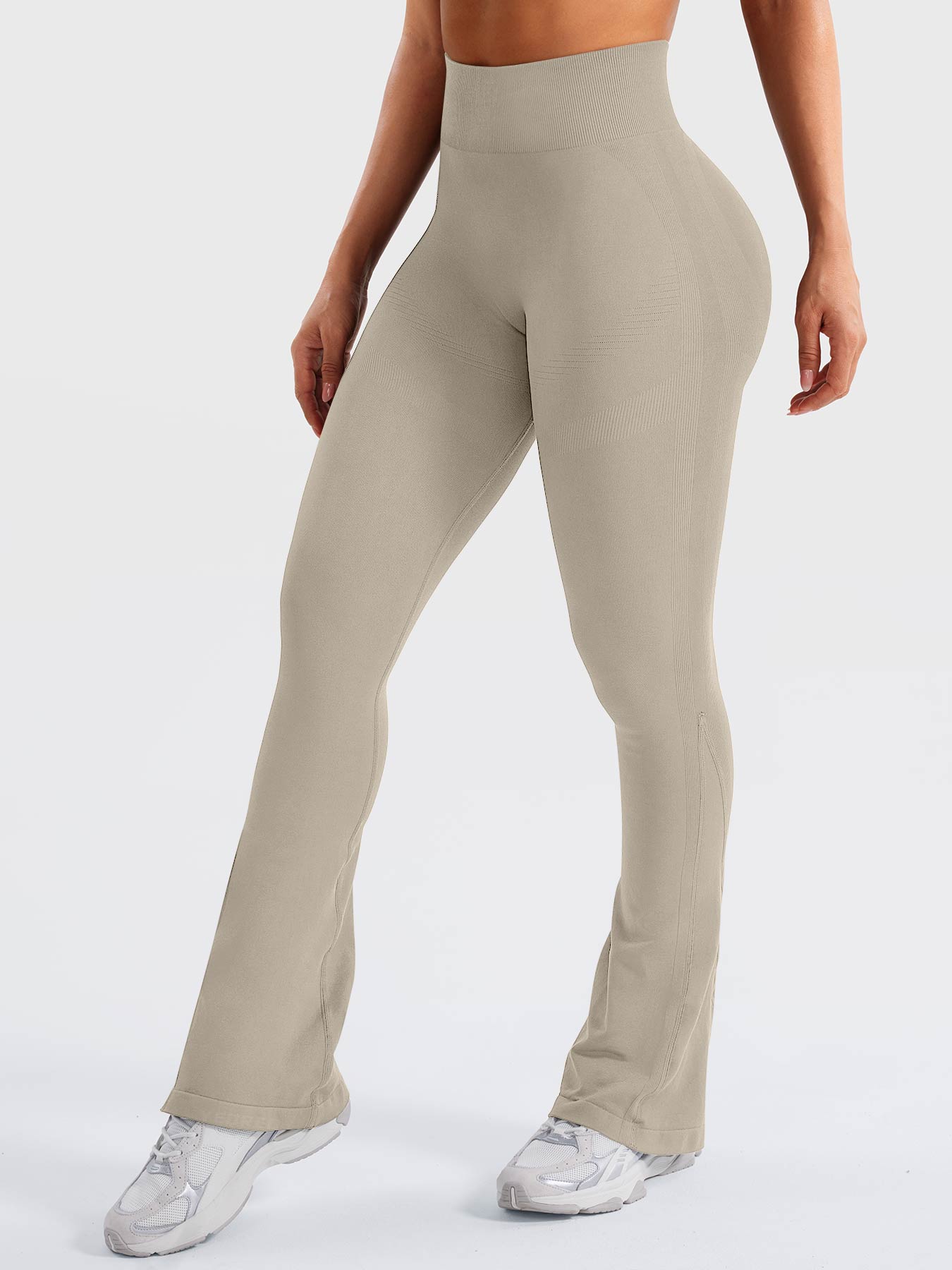 Yeoreo Lilliean 29.5" Mini Flare Leggings