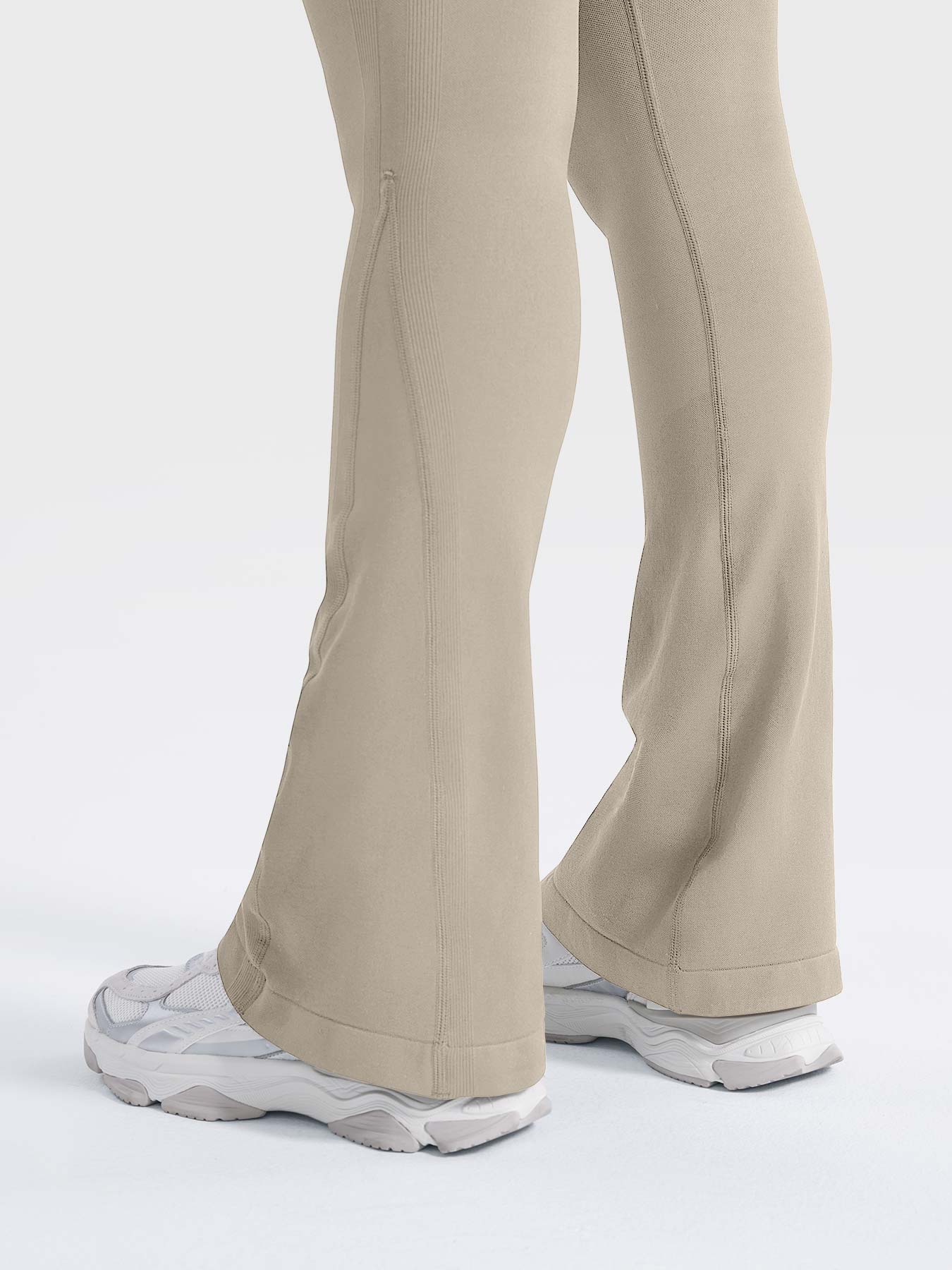 Yeoreo Lilliean 29.5" Mini Flare Leggings