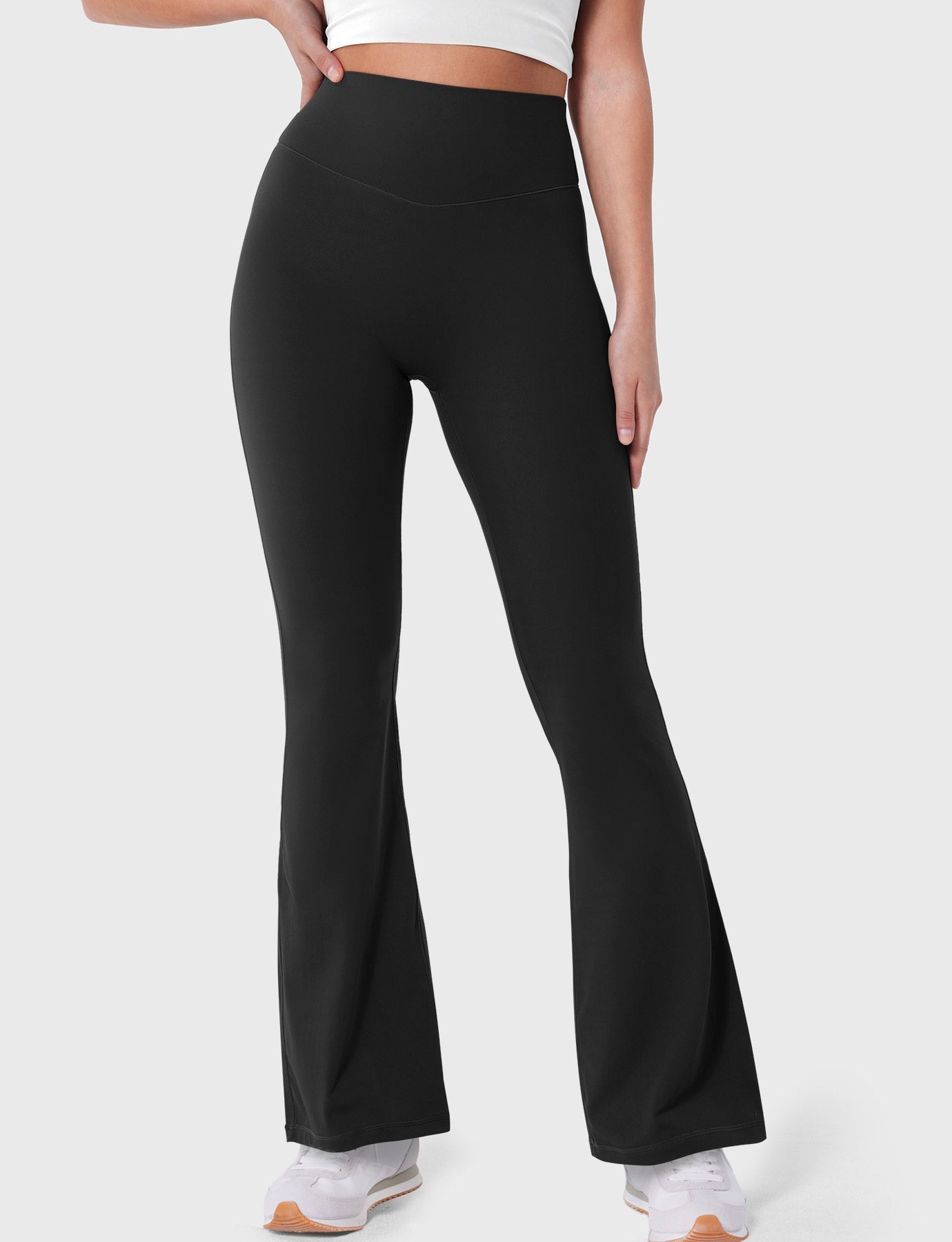 Yeoreo Bessli 28" Mini Flare Leggings