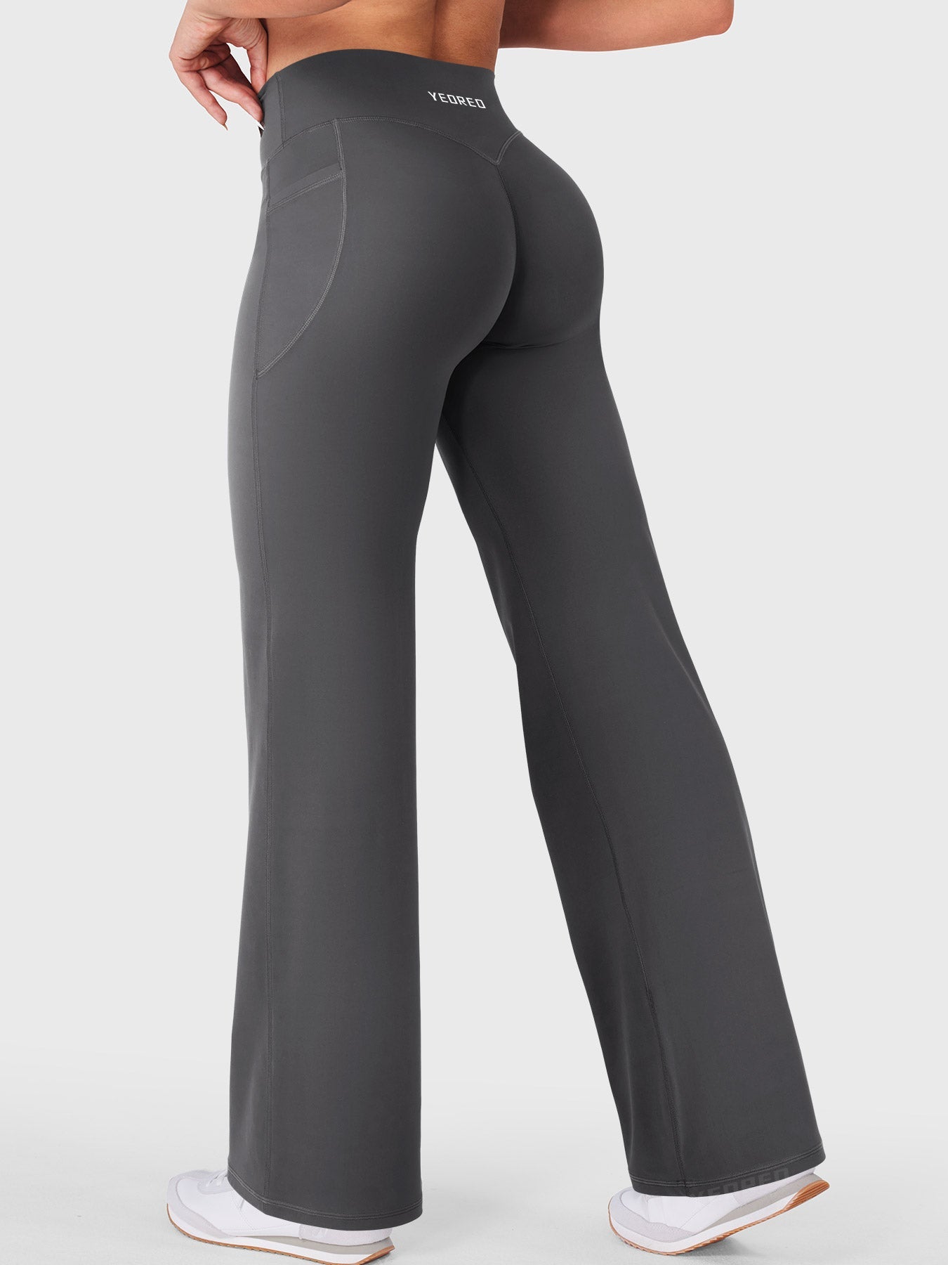 Yeoreo Dagfinn 31.5" Straight Leg Leggings with Pockets