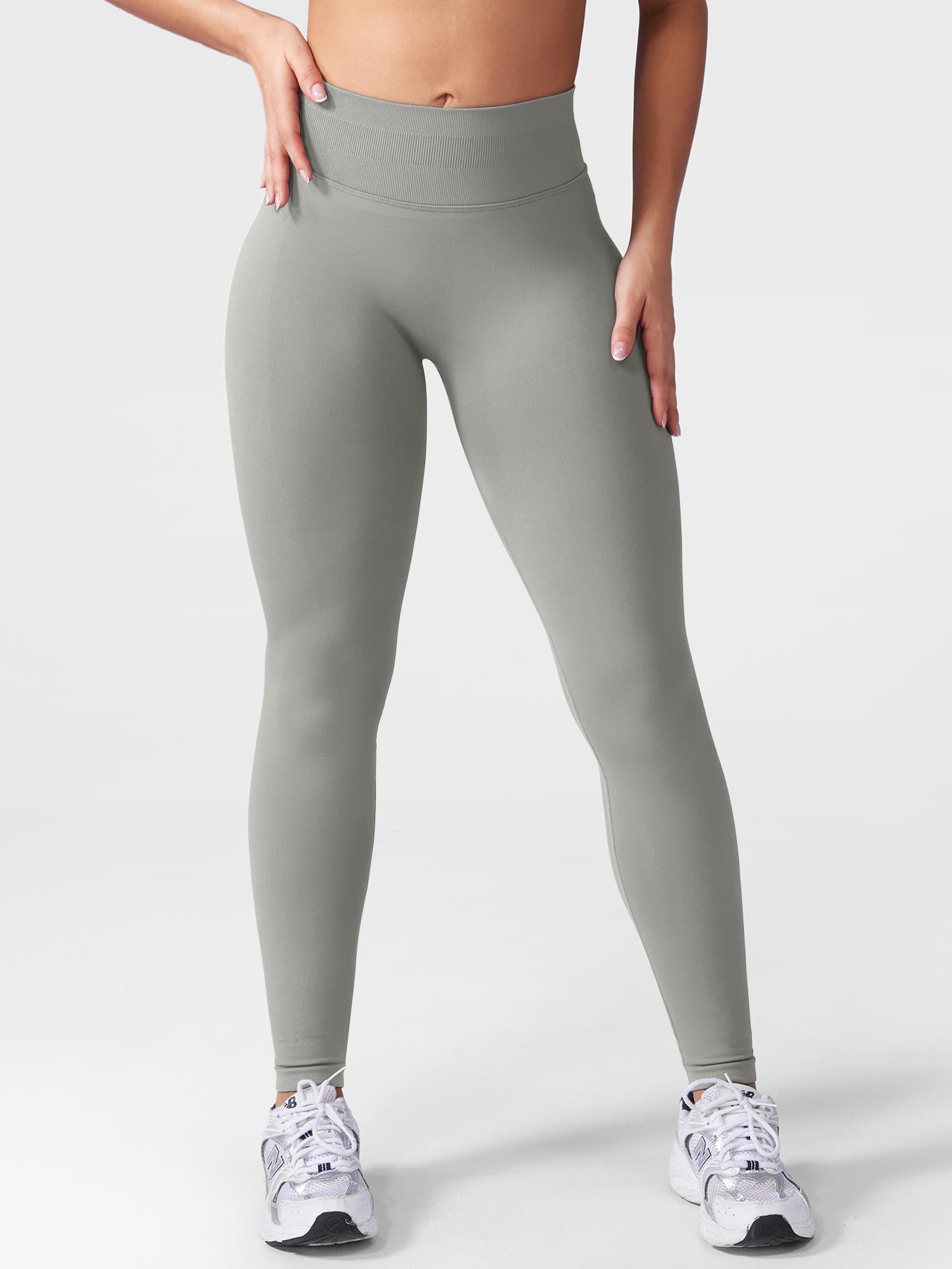 Yeoreo Eileen SoftHue Leggings