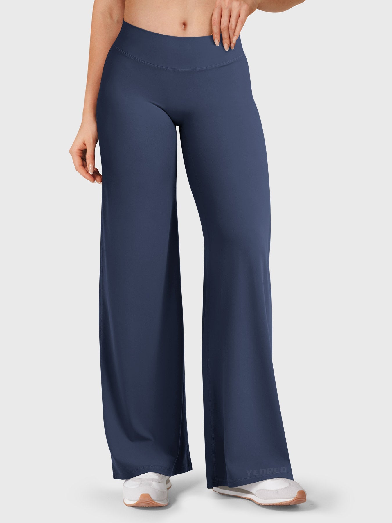 Yeoreo Xevia 31.5" Low Rise Straight Leggings