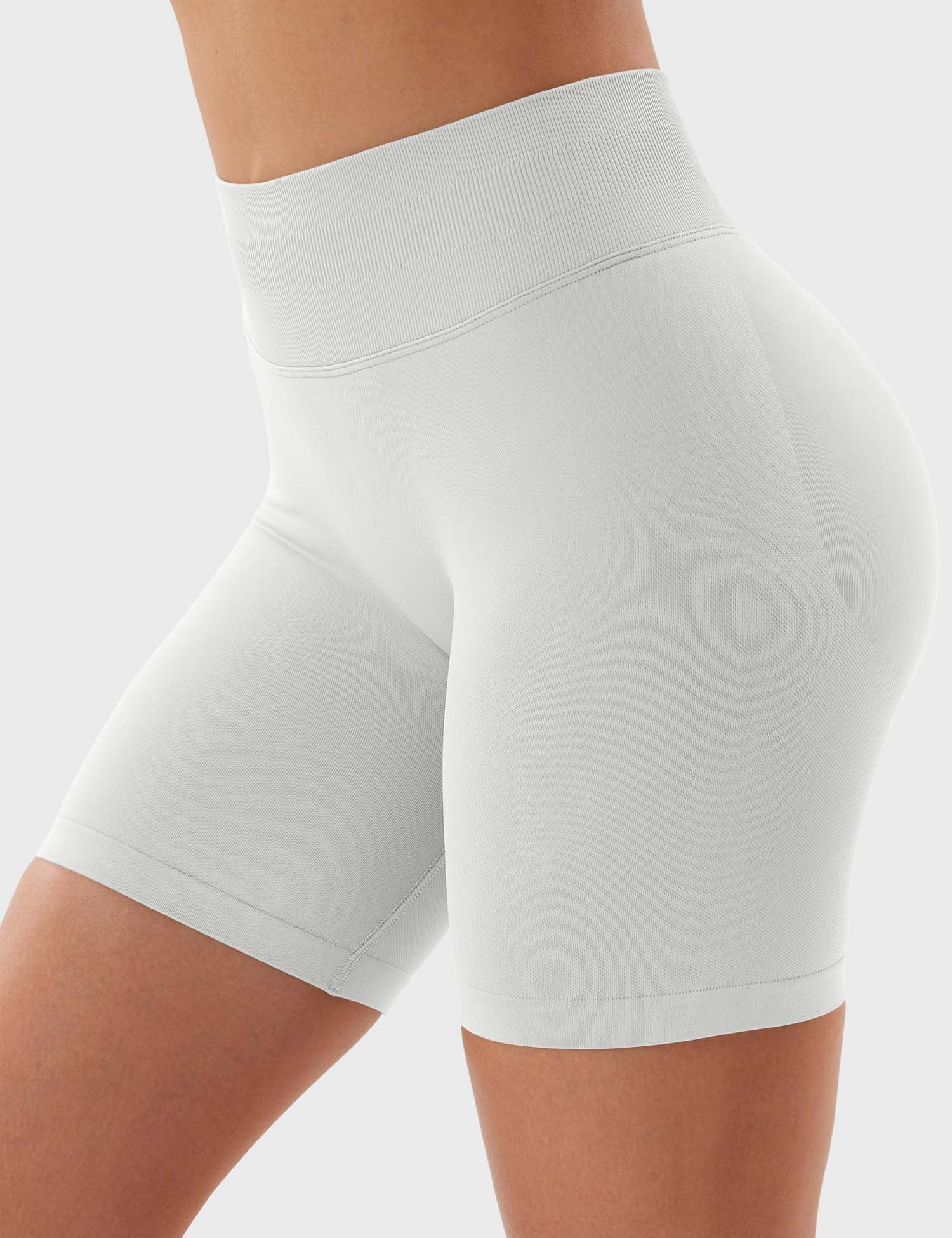 Yeoreo Eileen 6" SoftHue Shorts