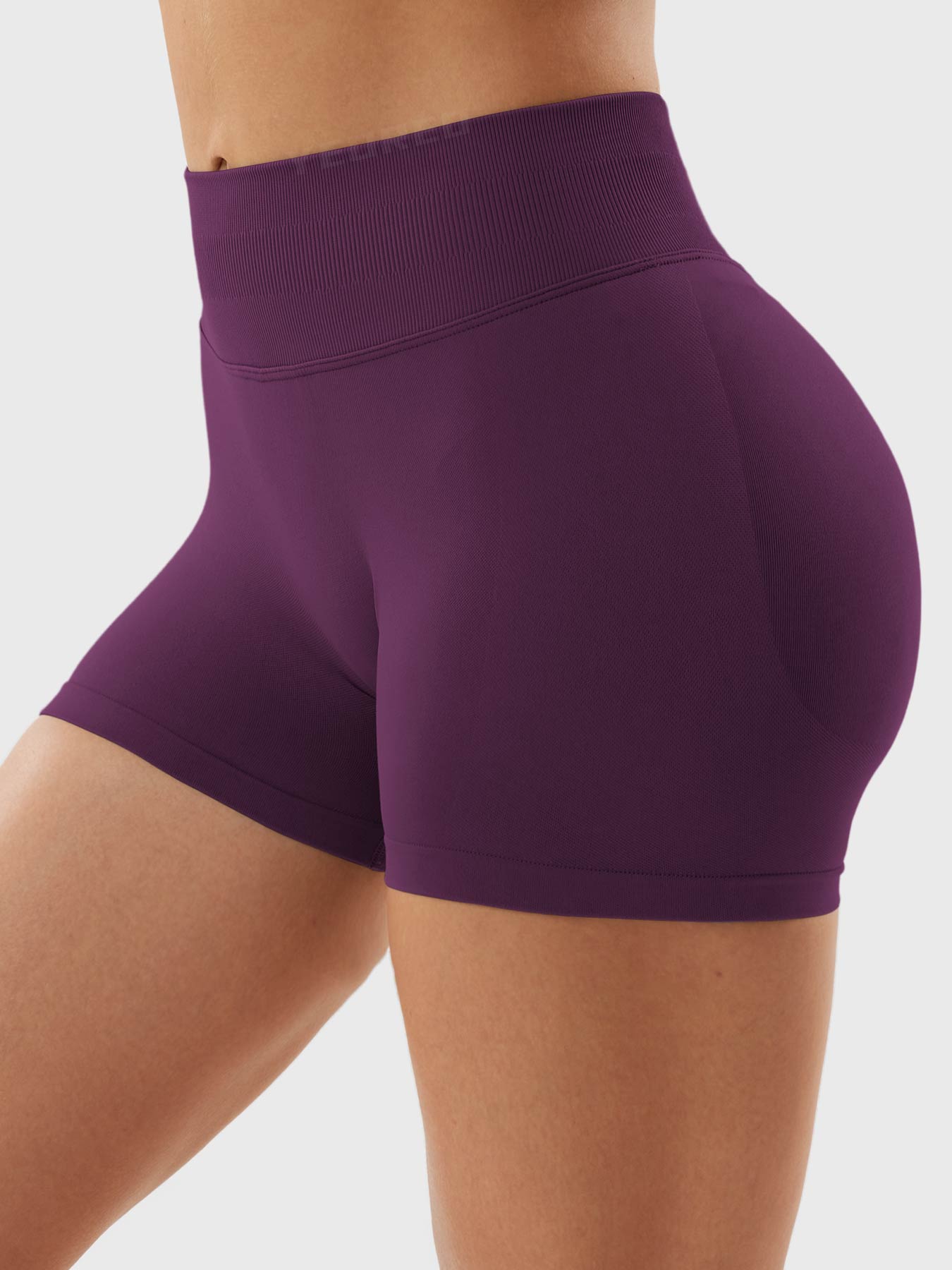 Yeoreo Eileen 2.5" Hidden Scrunch Shorts