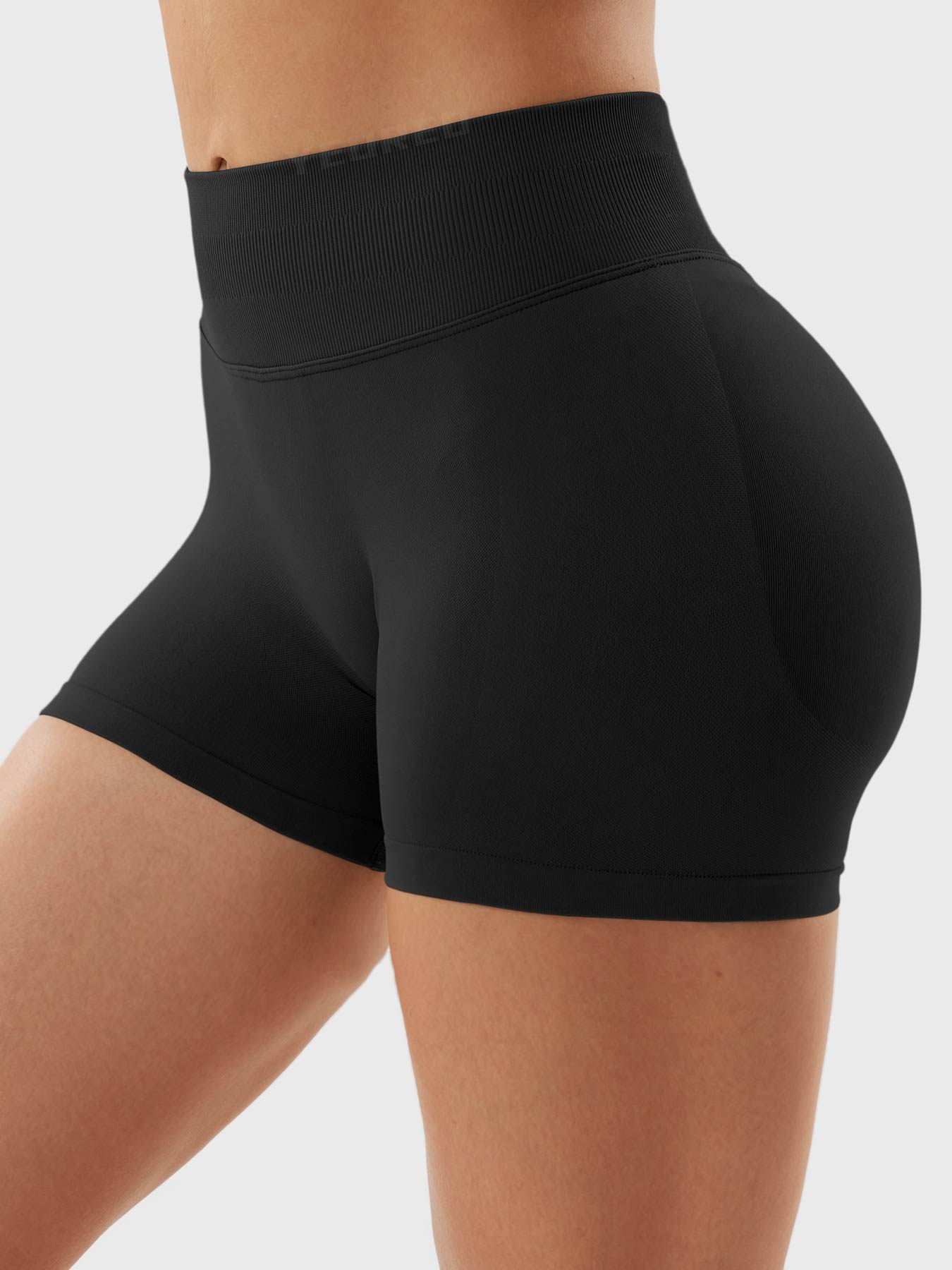 Yeoreo Eileen 2.5" Hidden Scrunch Shorts