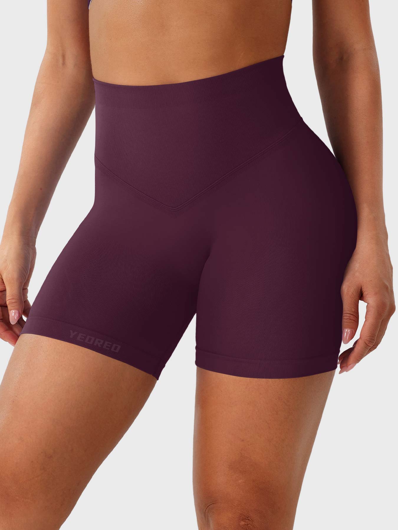 Yeoreo Christiy High-Waisted Shorts