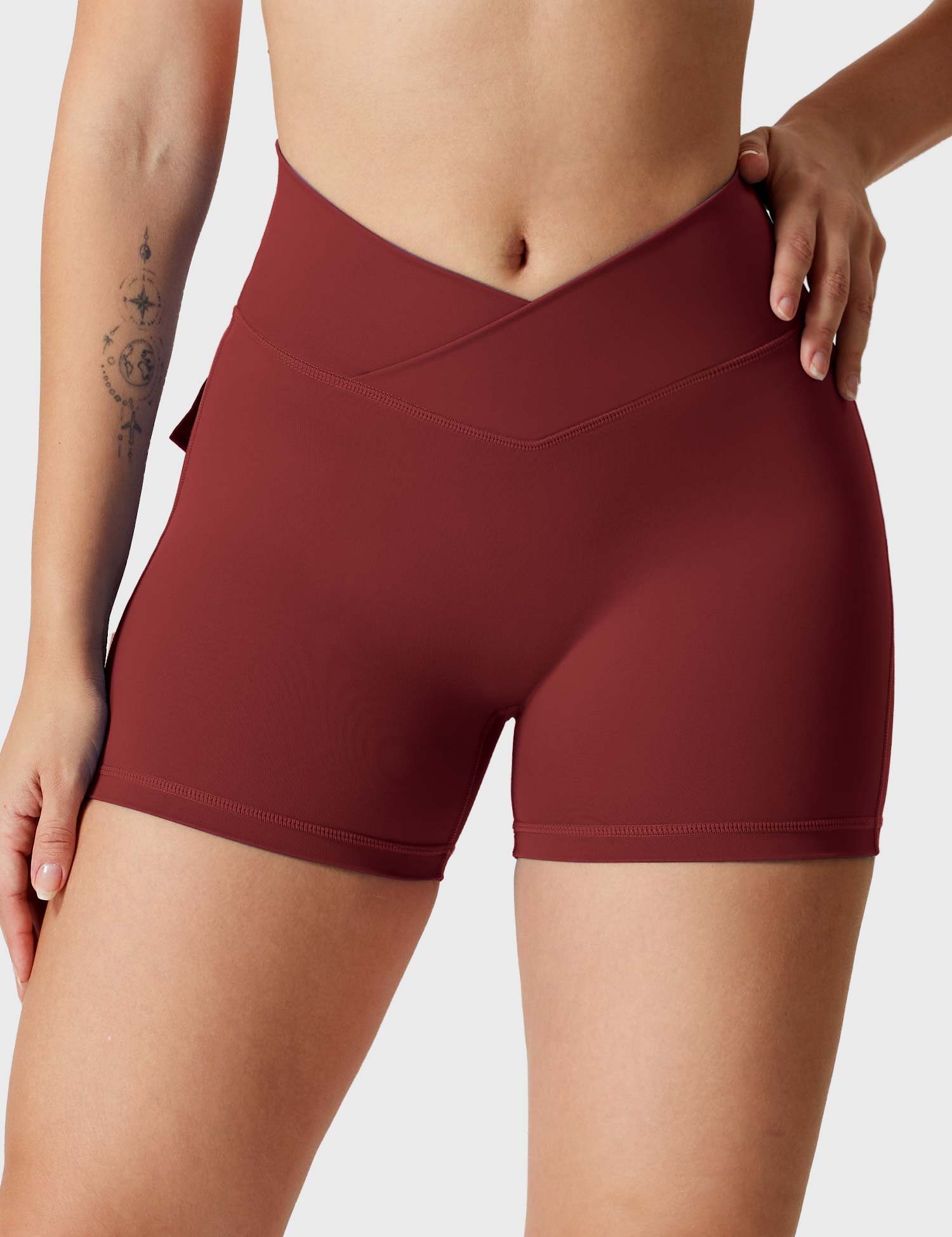 Yeoreo V-waistband Charm Shorts