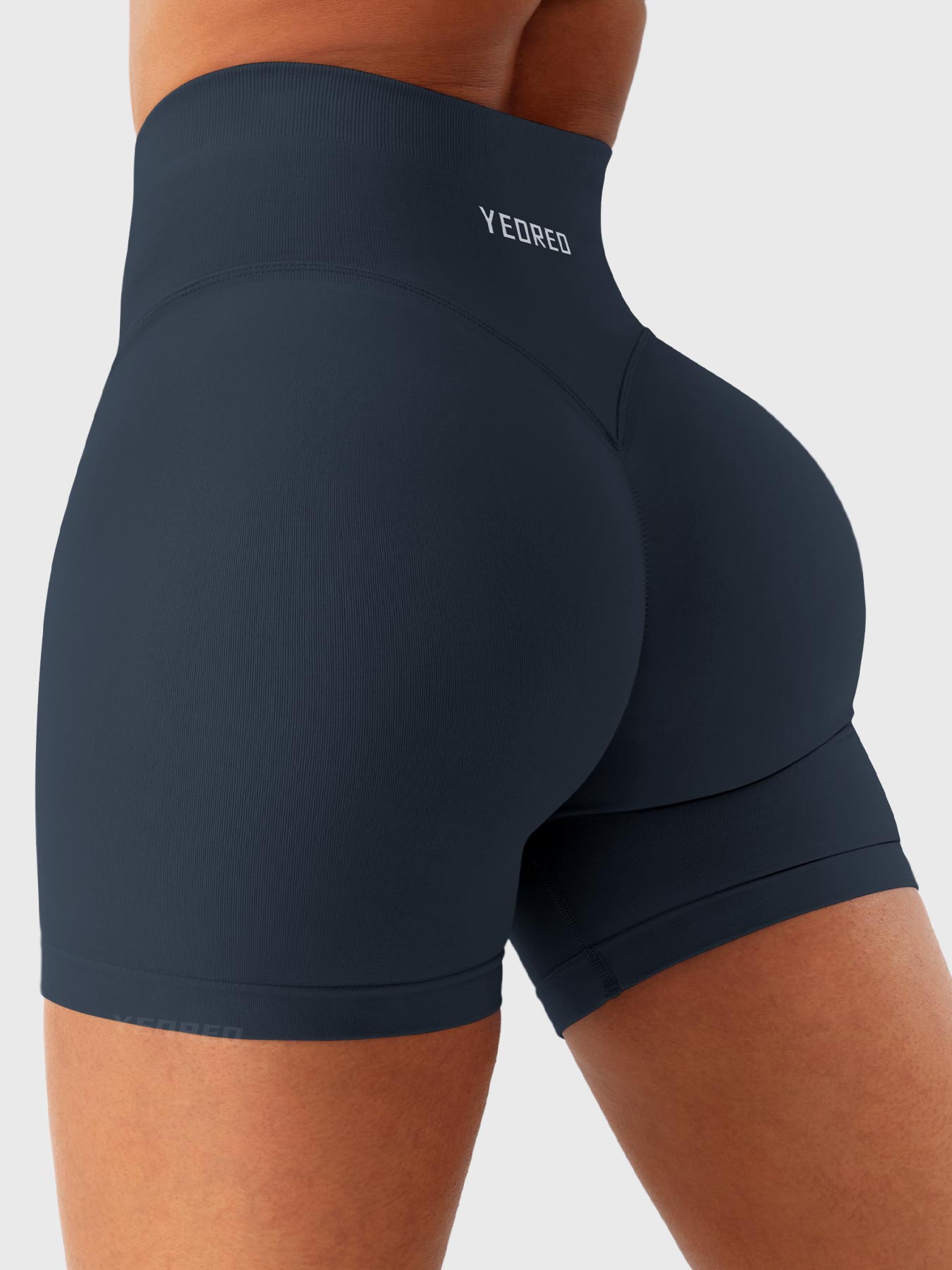 Yeoreo Christiy High-Waisted Shorts