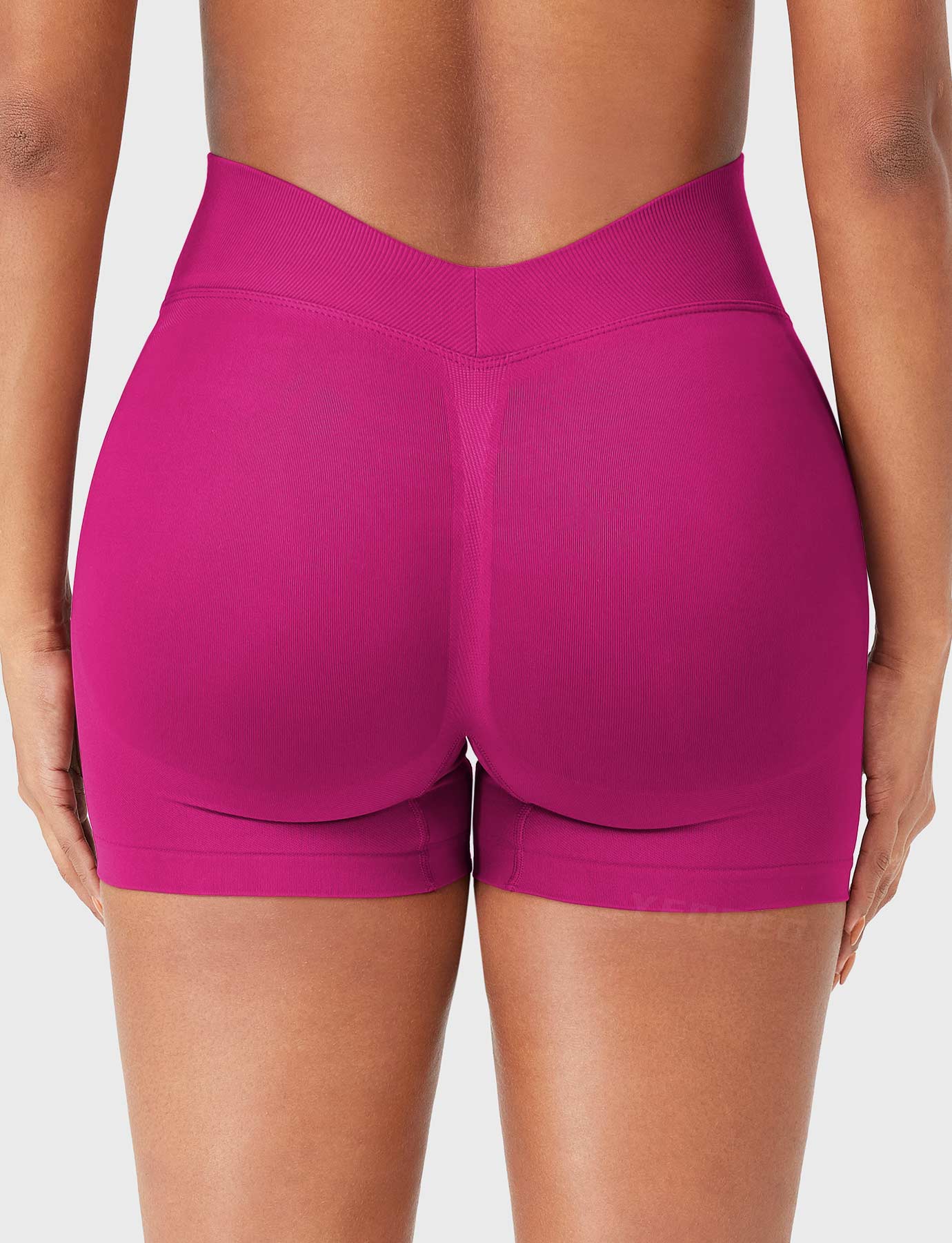 Yeoreo SoftHue 3.6" V-back Seamless Shorts