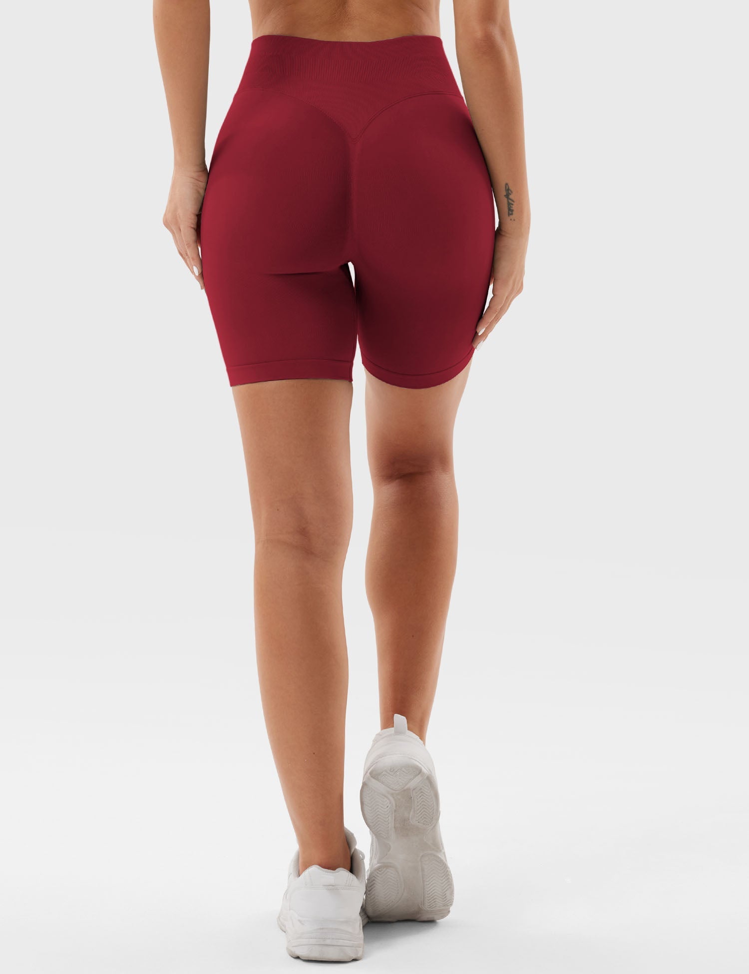 Yeoreo Eileen 6" SoftHue Shorts