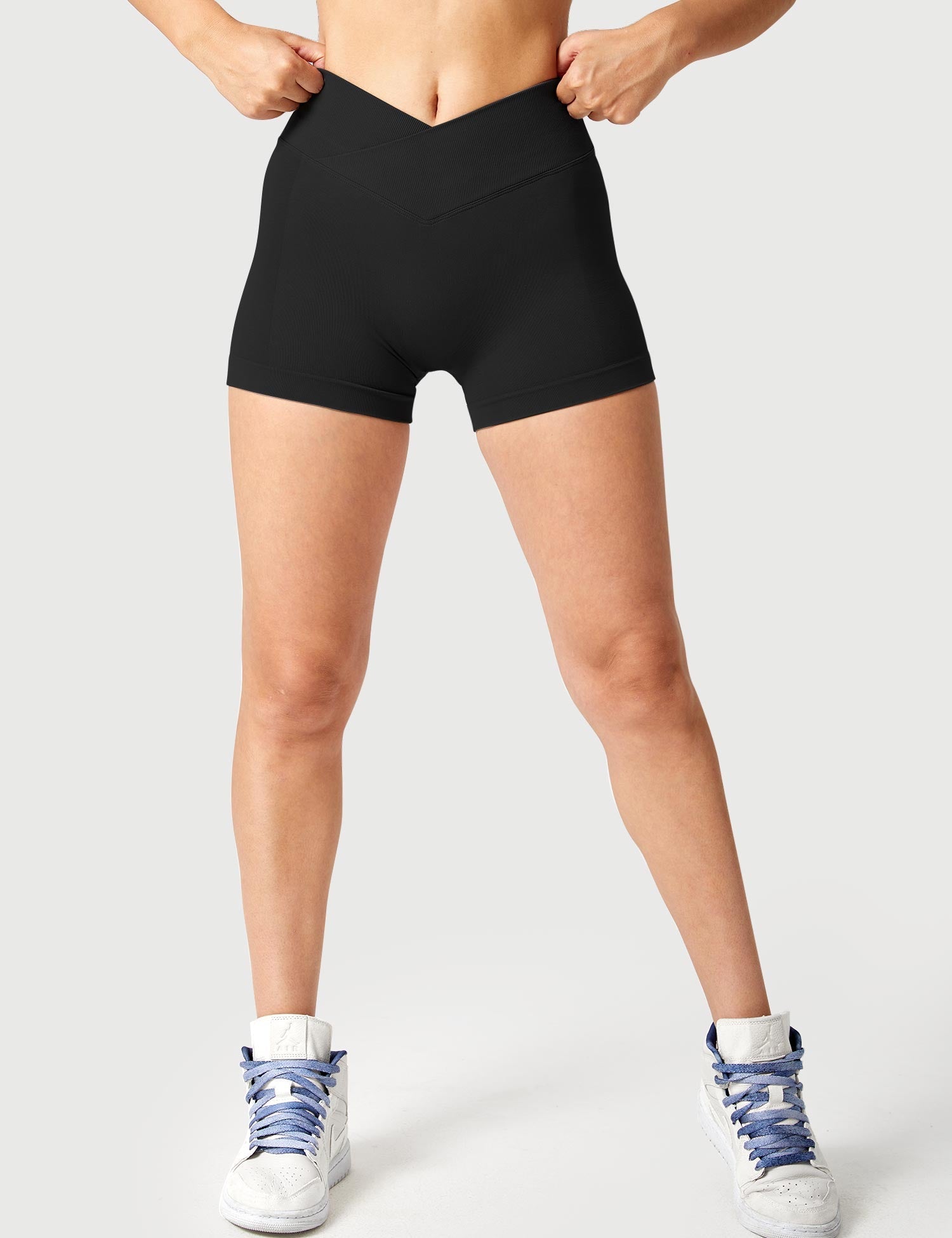 Yeoreo 3.6”Amplify V-Waistband Shorts